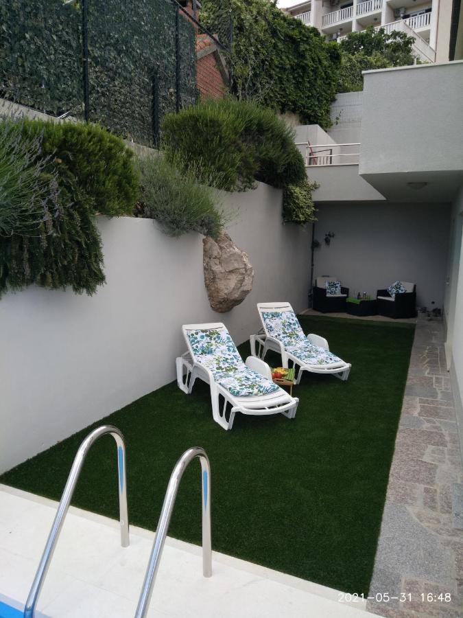 Private Pool And Sea View Apartment Omiš Exterior foto